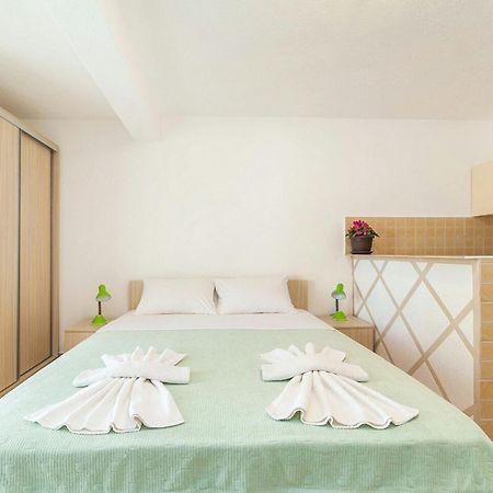 Hana Accommodation Sveti Stefan Eksteriør billede