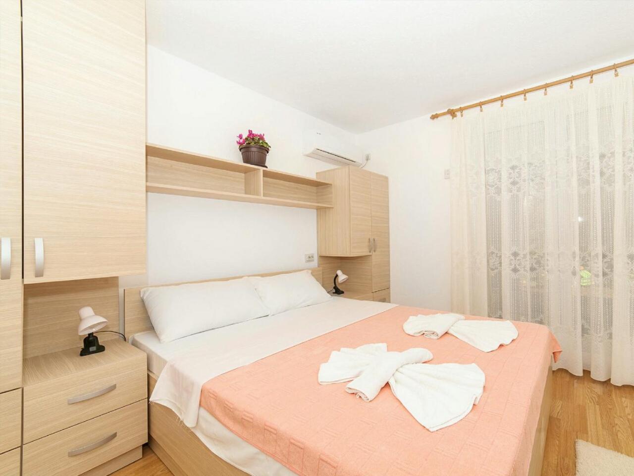 Hana Accommodation Sveti Stefan Eksteriør billede