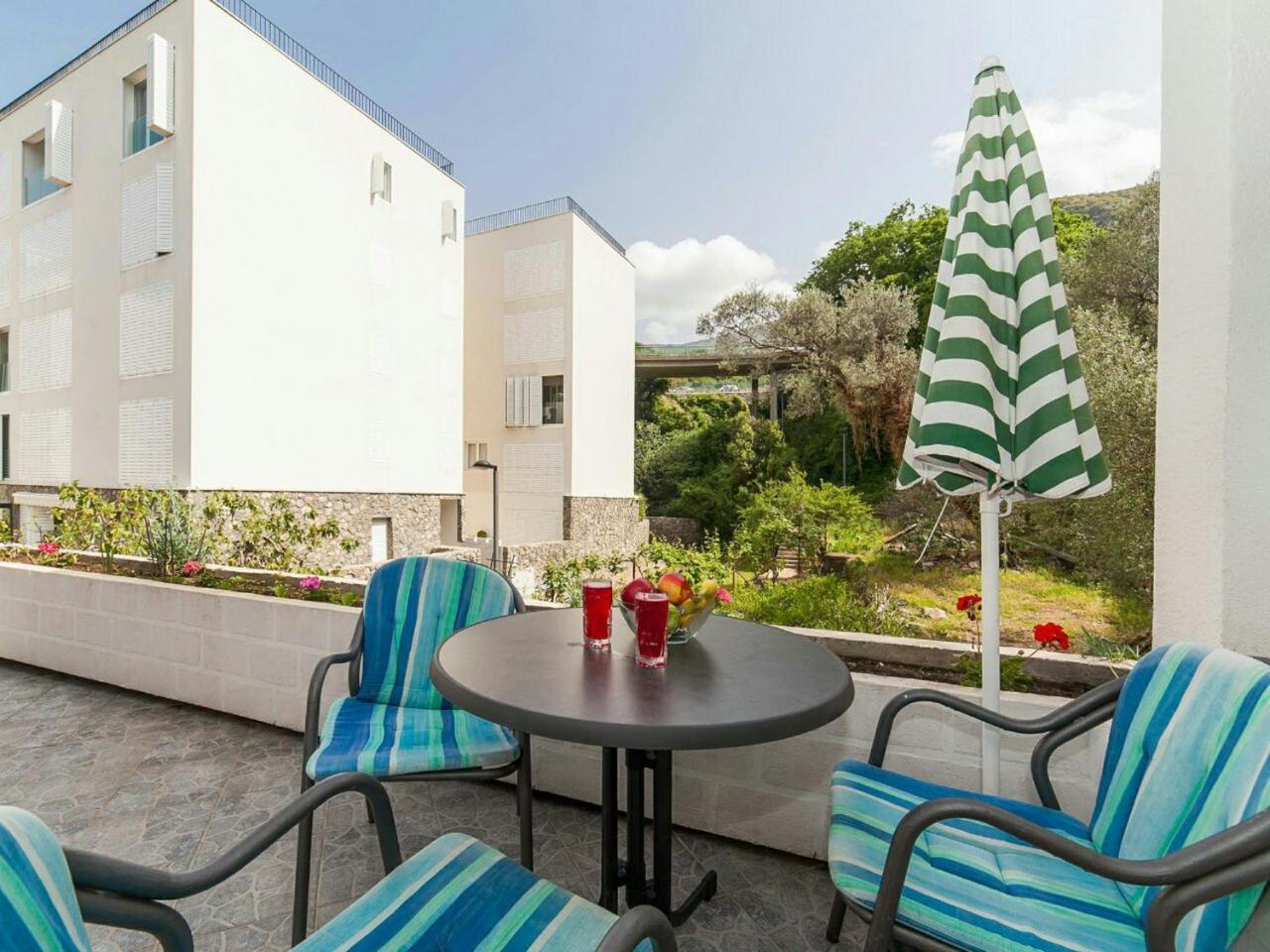 Hana Accommodation Sveti Stefan Eksteriør billede