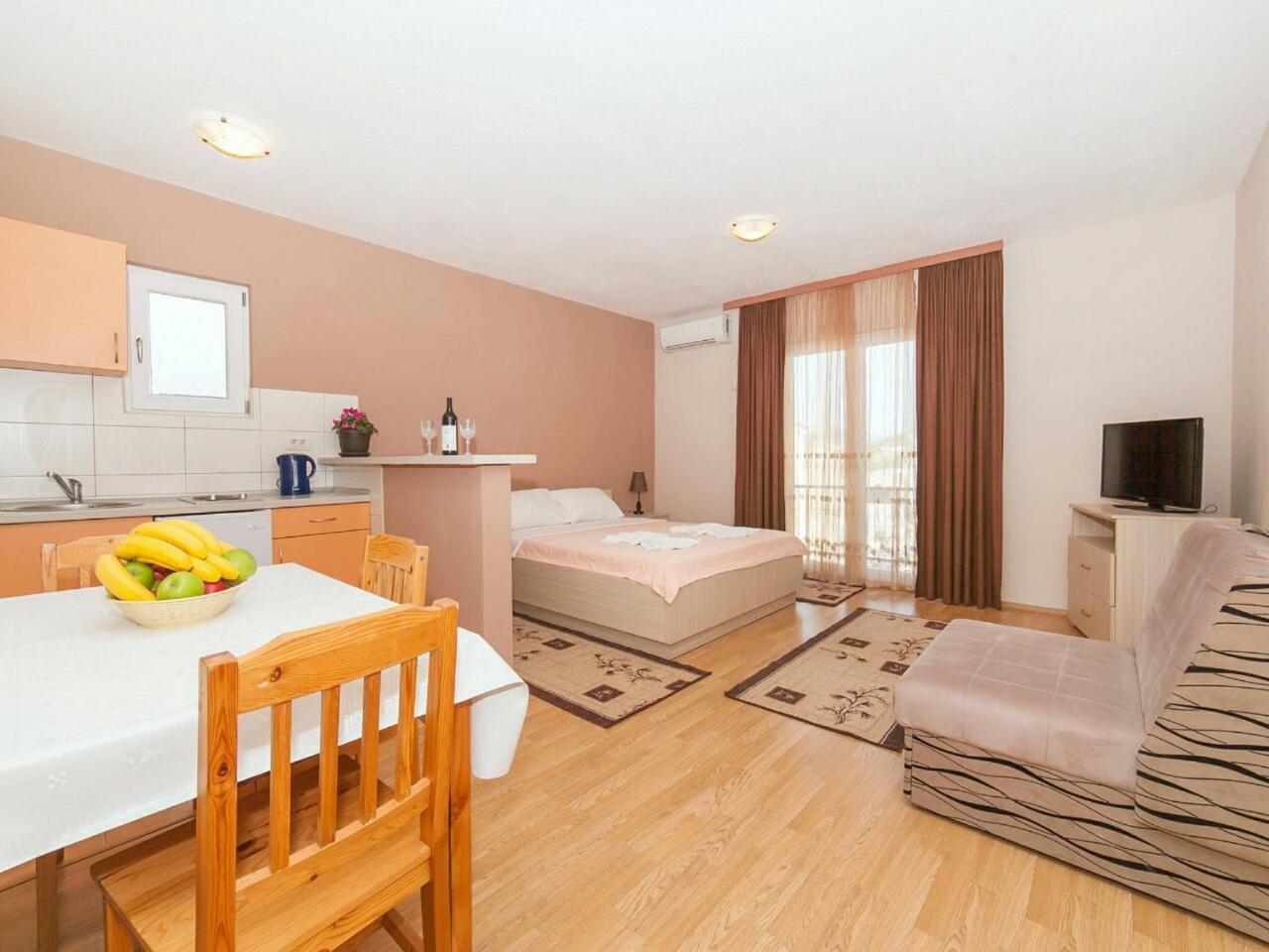 Hana Accommodation Sveti Stefan Eksteriør billede