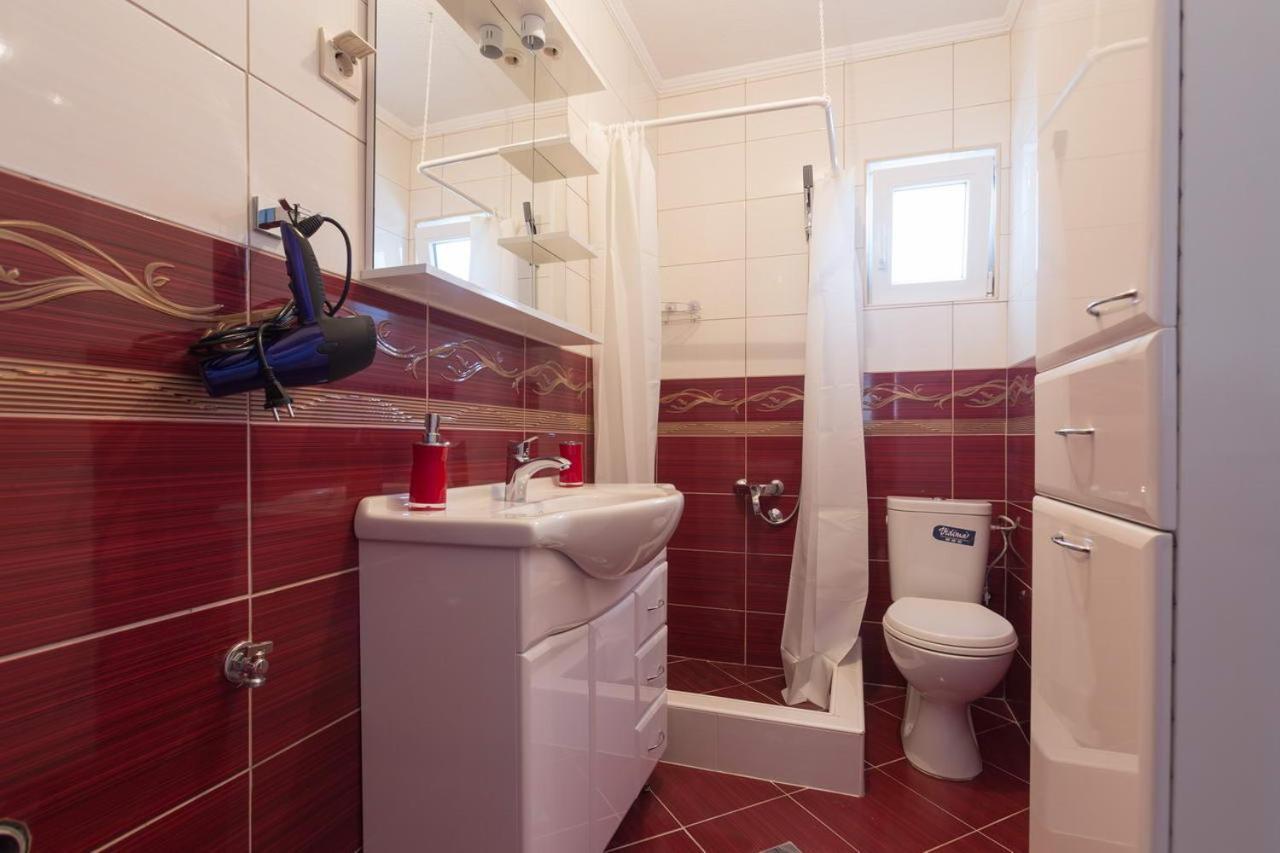 Hana Accommodation Sveti Stefan Eksteriør billede